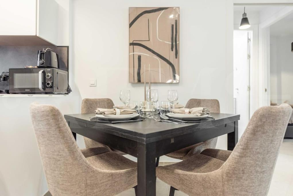 Modern Apartment With Patio & Parking By Rems Malaga Exterior photo